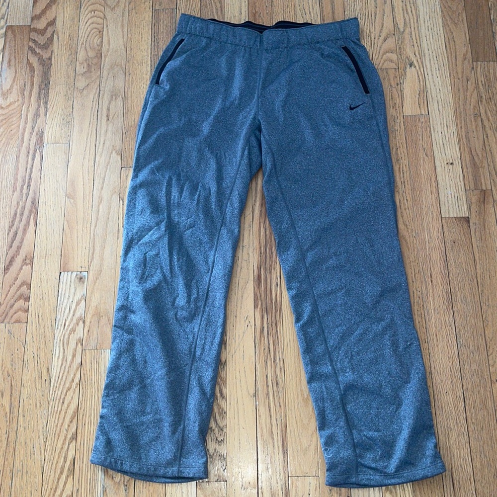 Men’s Large Nike Sweatpants